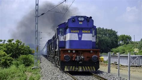 Railway ministry gives nod for final location survey of Nashik .